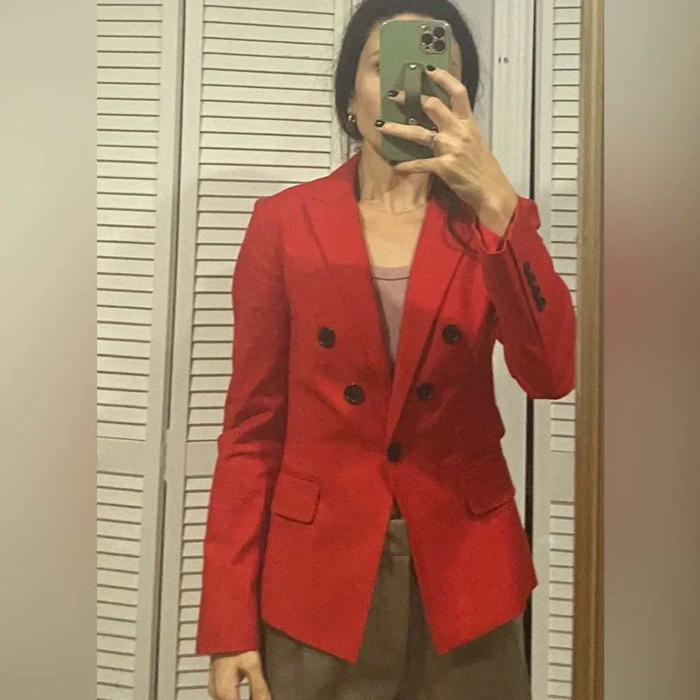 Express red blazer size 2 used in good condition office wear - Picture 5 of 5